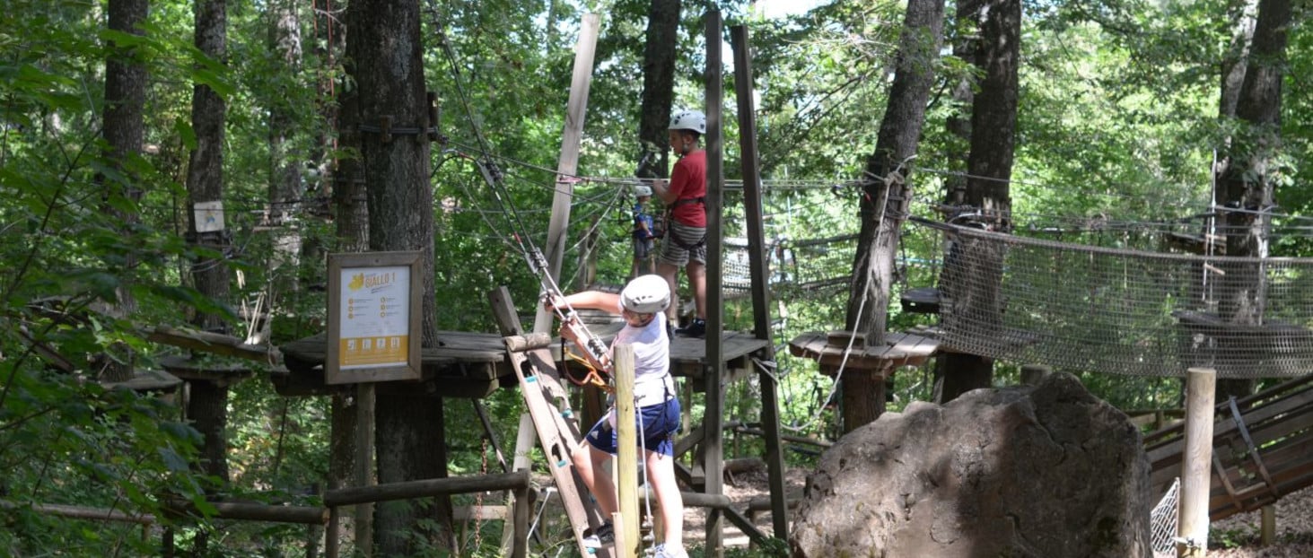 Skypark (RN) Percorso tra alberi
