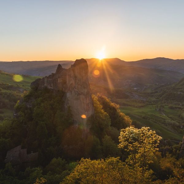 Cammino dell'Unione (MO) - Tramonto sui Sassi di Roccamalatina