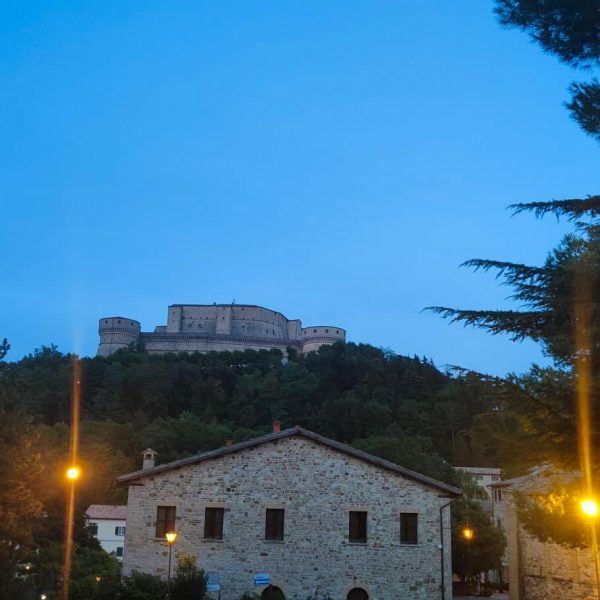 Borgo di San Leo (RN) - Veduta notturna della Fortezza