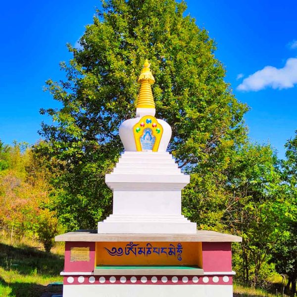 Borgo di Votigno (RE) Stupa buddhista