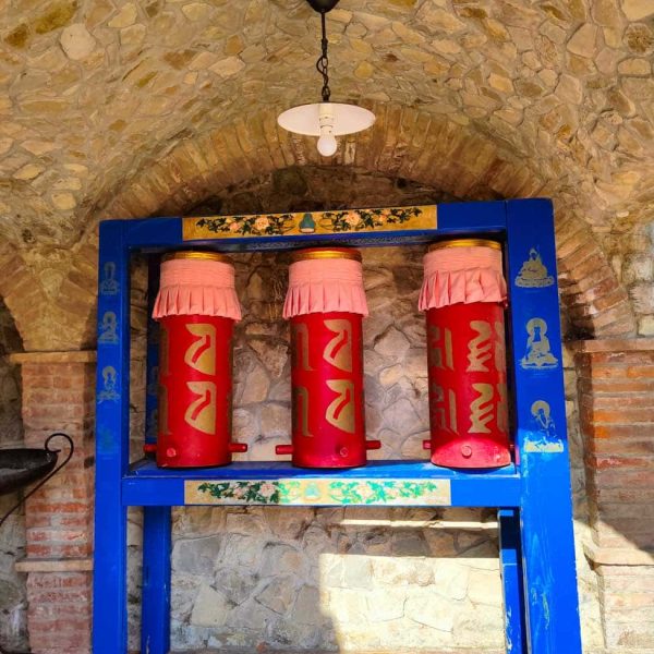 Borgo di Votigno (RE) - Struttura di preghiera tibetana