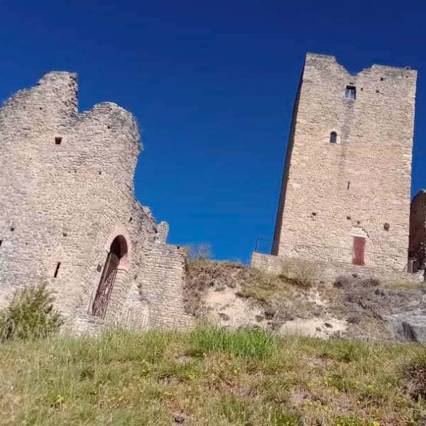 Castello di Carpineti (RE) - Resti