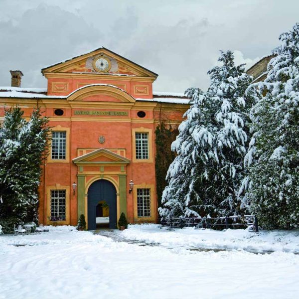 Castello di Rivalta (PC) - Ingresso castello innevato