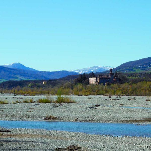 Castello di Rivalta (PC) - Il letto del fiume
