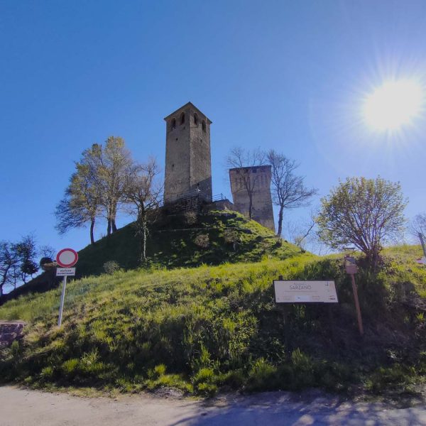 Castello di Sarzano (RE) - Vista dall'esterno
