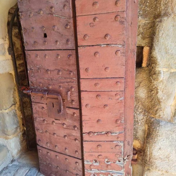 Fortezza di San Leo (RN) - Antica porta in legno