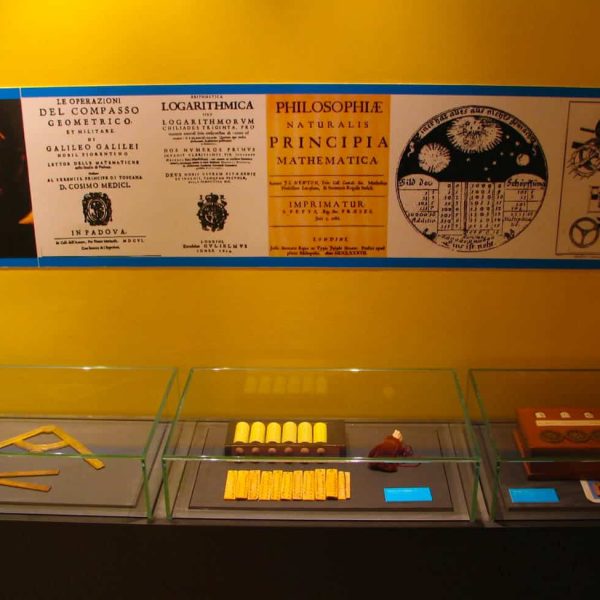 Museo Mateureka (RN) - Compassi e altri strumenti