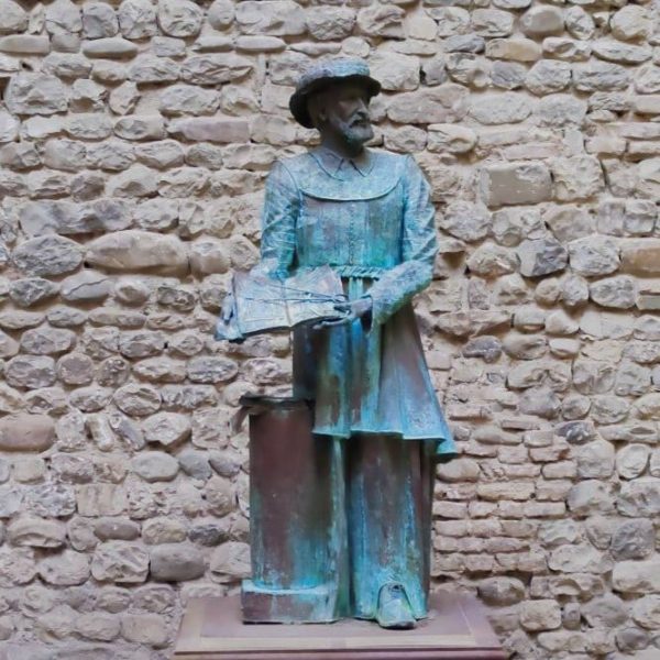 Rocca di Vignola (MO) - Statua di Jacopo Barozzi
