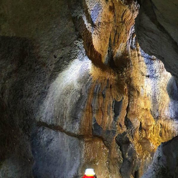 Grotte di Onferno (RN): interno grotta