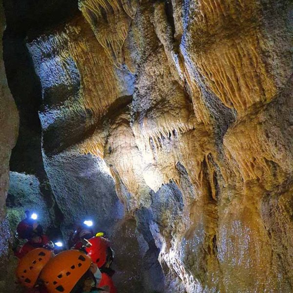 Grotte di Onferno (RN): interno grotta